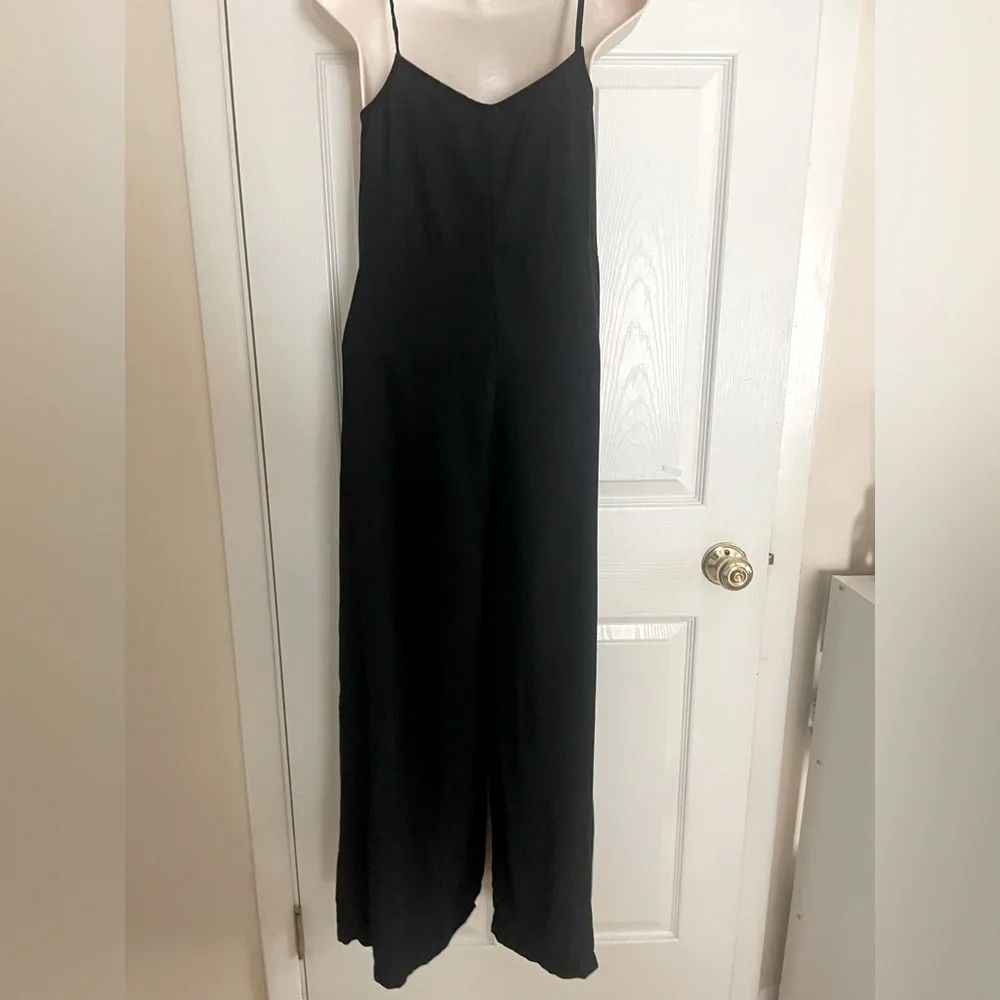 Old Navy Black Romper Size Small‎ - Picture 2 of 3